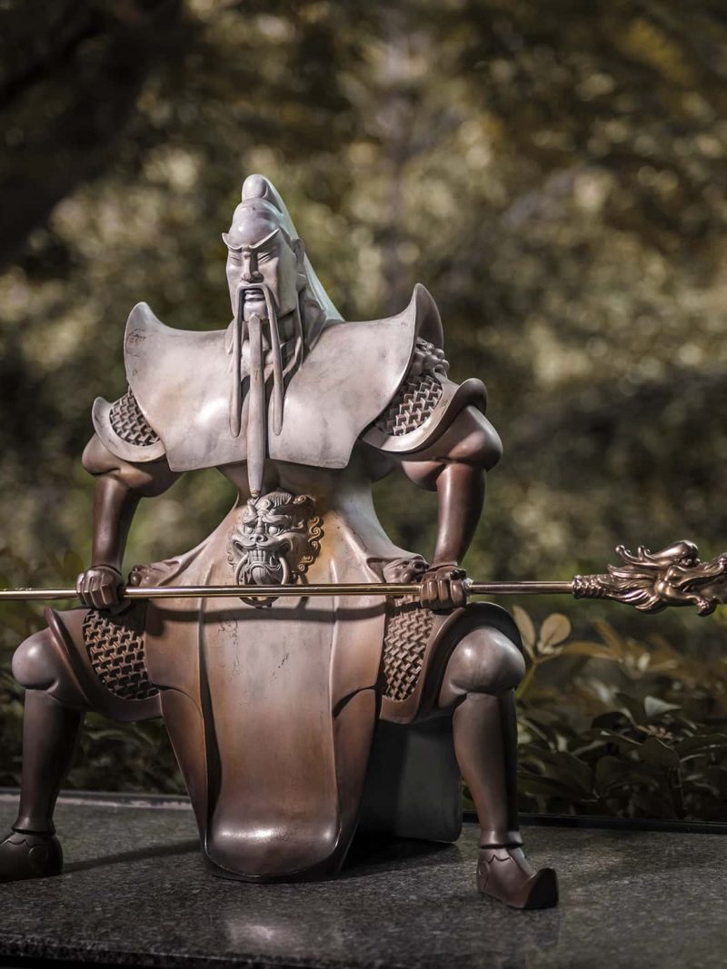 Guan Yu with a drawn saber