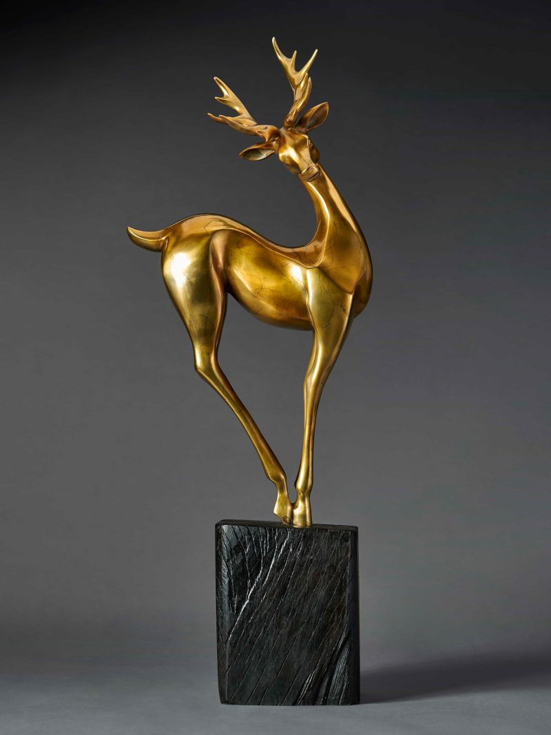 gold reindeer 2