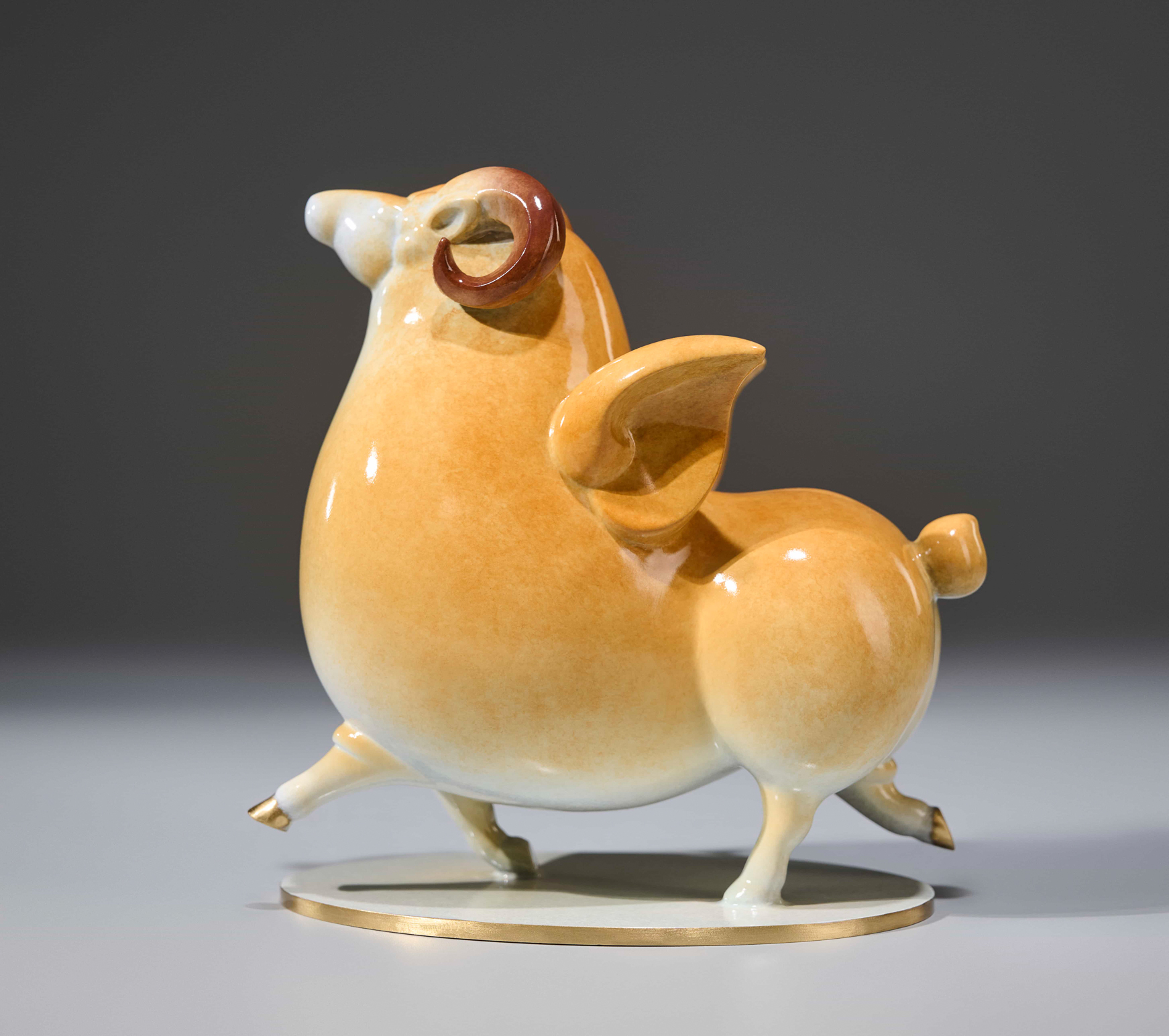 Cartoon sheep (set of three) — single on gold base.